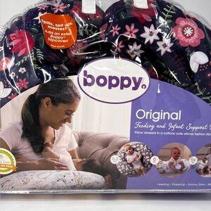 Boppy Nursing Pillow & Positioner with Cover Midnight Garden Navy Floral Baby